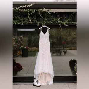Azazie Leonie Wedding dress